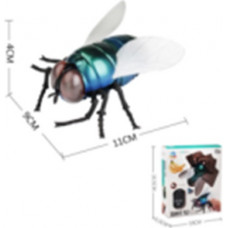 RC remote controlled fly + remote control